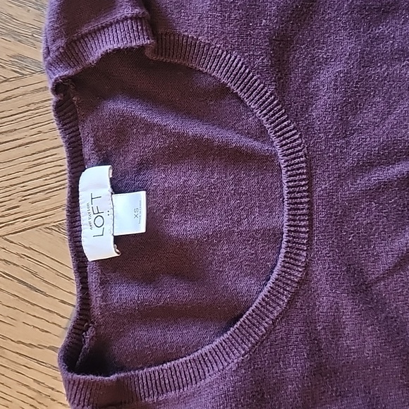 LOFT Long Sleeve Sweater Top - Picture 2 of 3